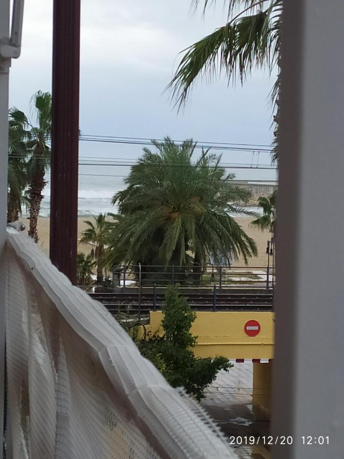Encantador Apartamento Frente A La Playa De Bara Roda de Bará المظهر الخارجي الصورة