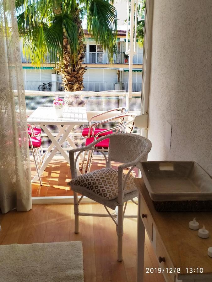 Encantador Apartamento Frente A La Playa De Bara Roda de Bará المظهر الخارجي الصورة